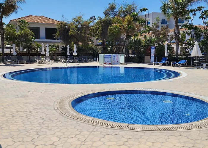 Yama's - Polyxenia Luxury, Protaras, Cyprus * 普罗塔拉斯